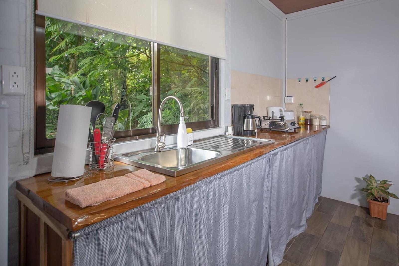 The Frog House Apartment La Fortuna Exterior photo