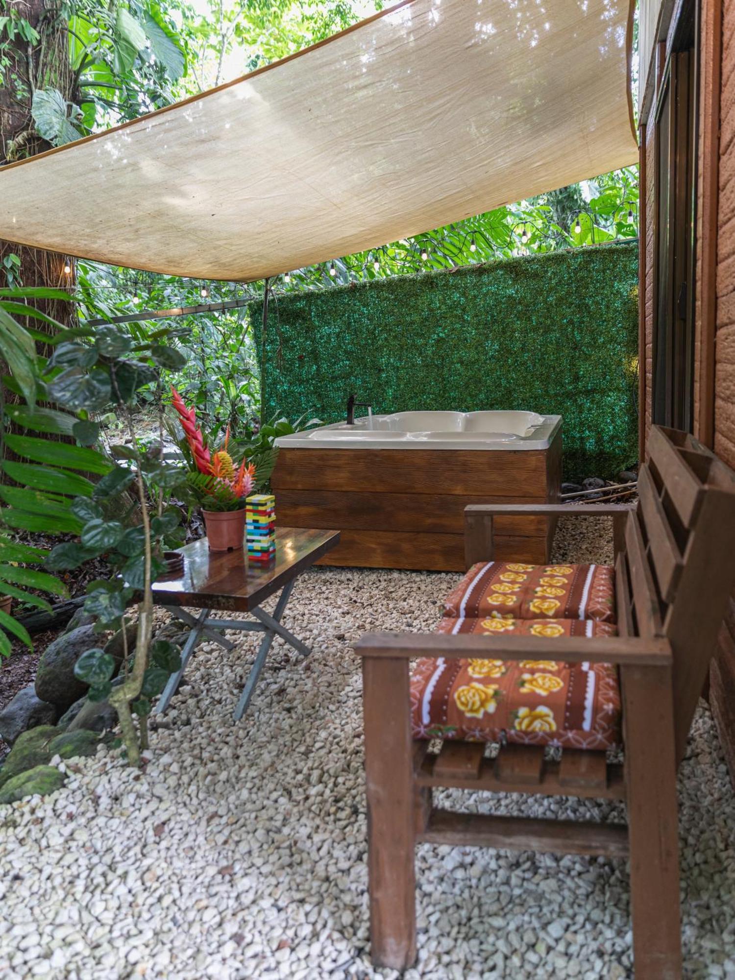 The Frog House Apartment La Fortuna Exterior photo